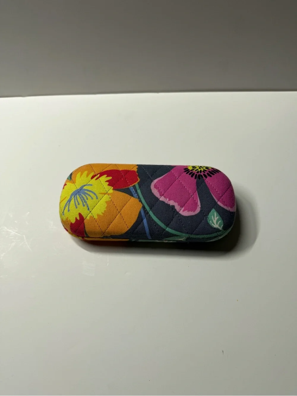 Vera Bradley Mod Jazzy Blooms Floral Glasses Clamshell Hard Case
